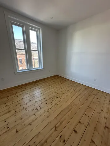 4 Elliot Street Brattleboro VT 05301