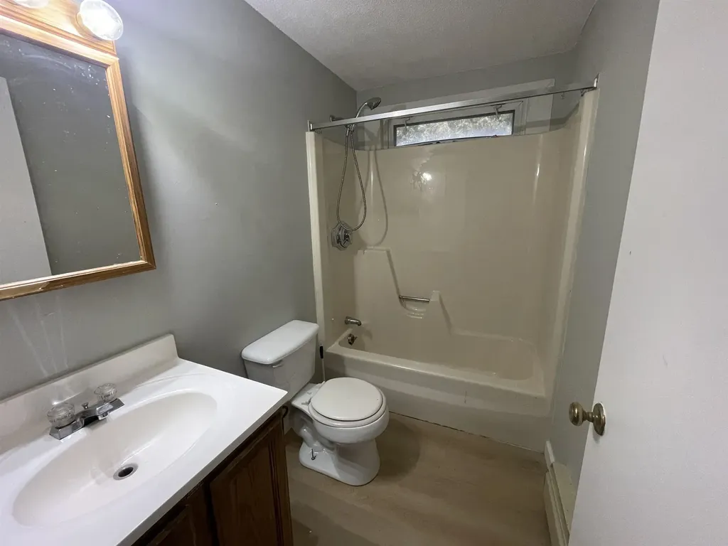 17 Kingsley Court Rutland City VT 05701