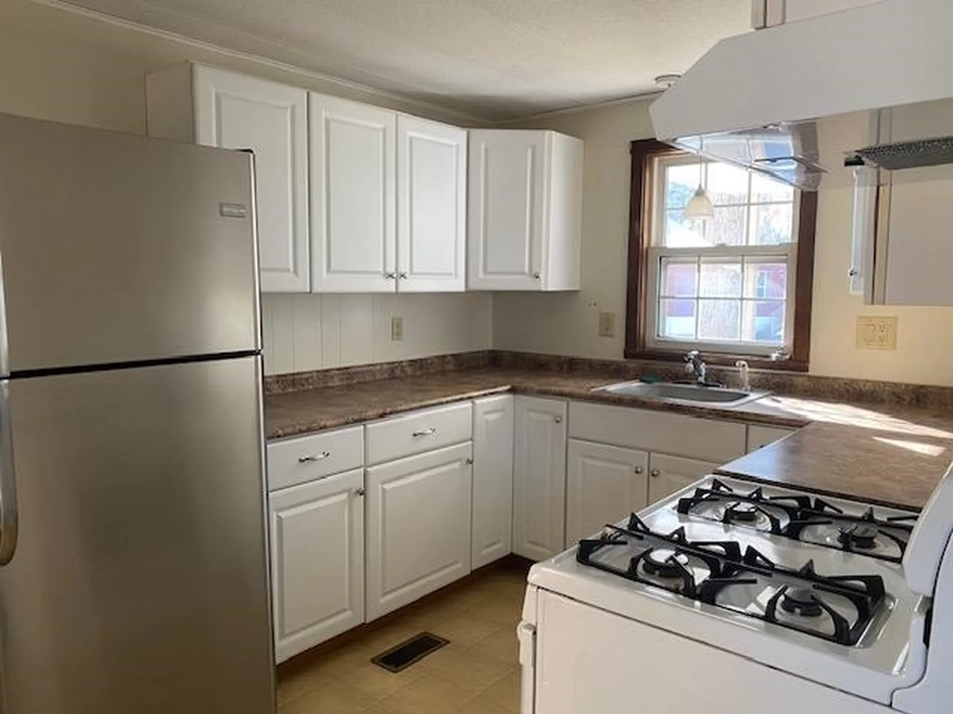 9 Princess Lane Epsom NH 03234