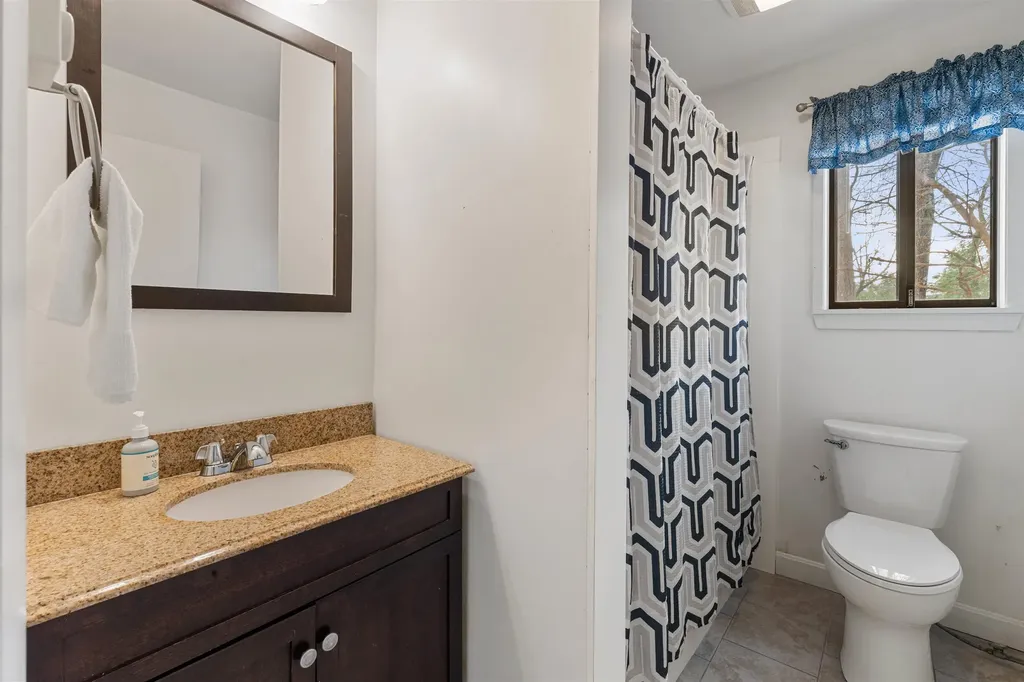 42 Wylie Court Conway NH 03818