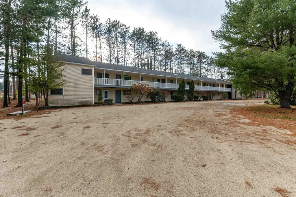 42 Wylie Court Conway NH 03818