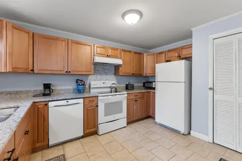 42 Wylie Court Conway NH 03818