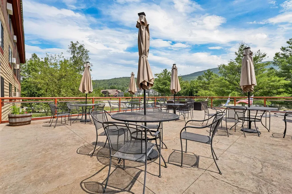 23 Black Bear Road Waterville Valley NH 03215