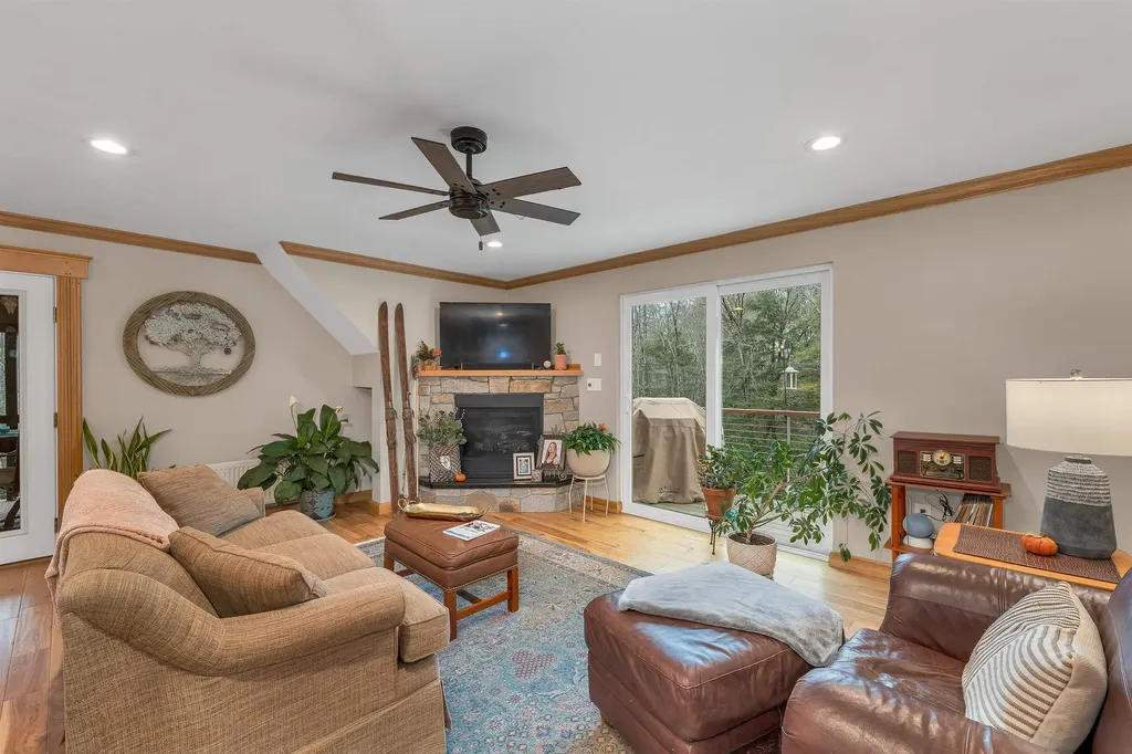 1 Sanctuary Lane Meredith NH 03253