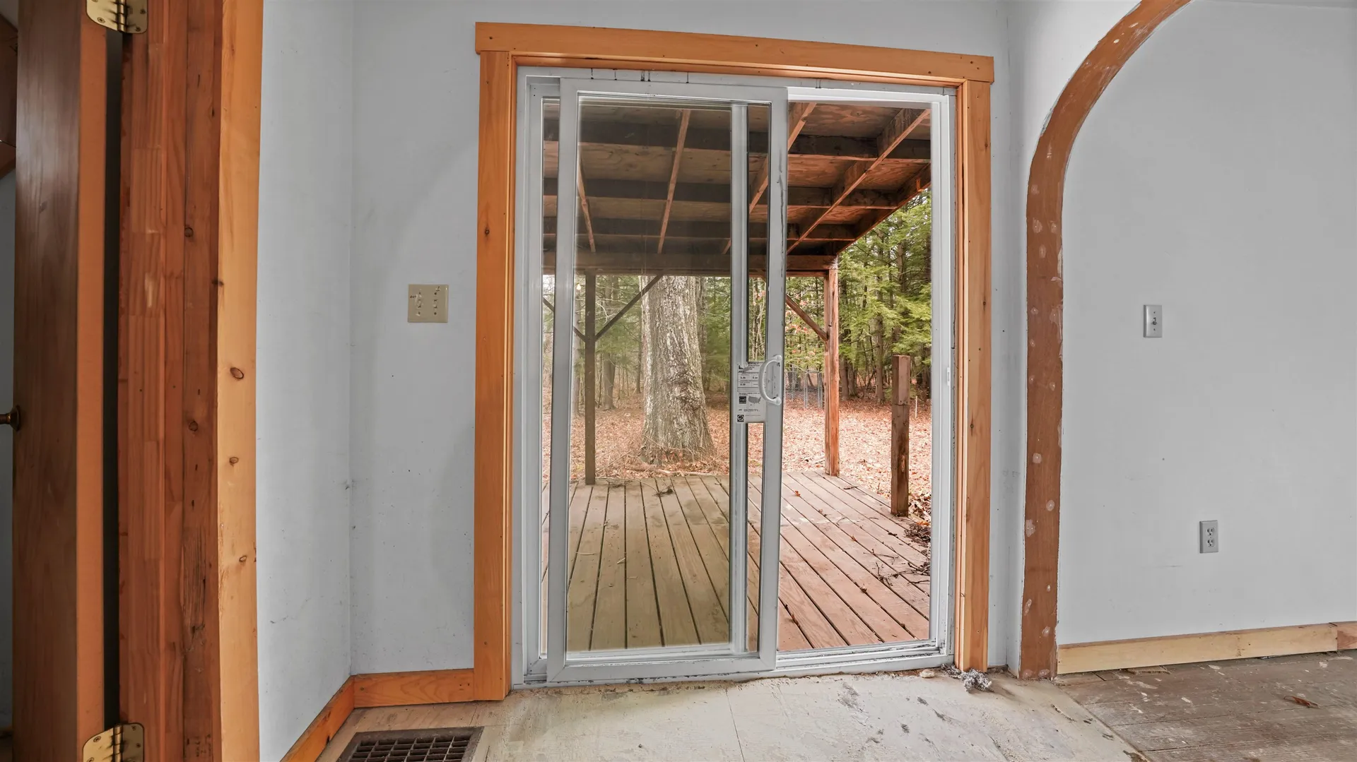 105 Clement Hill Road Hopkinton NH 03229