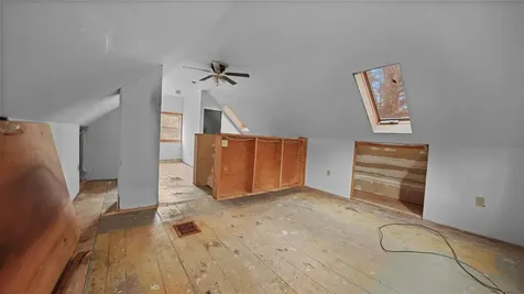 105 Clement Hill Road Hopkinton NH 03229
