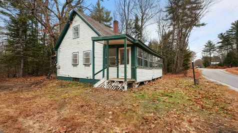 105 Clement Hill Road Hopkinton NH 03229