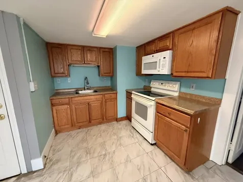 411 Fourth Street Rollinsford NH 03869