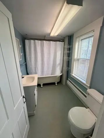 411 Fourth Street Rollinsford NH 03869