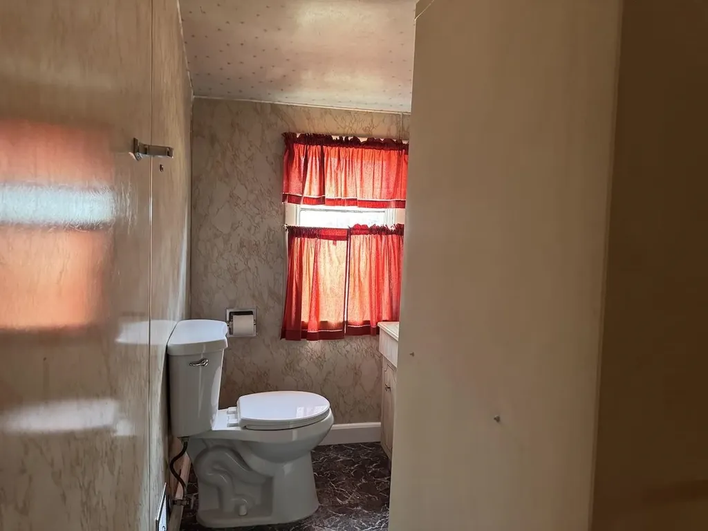 814 Brattleboro Road Hinsdale NH 03451