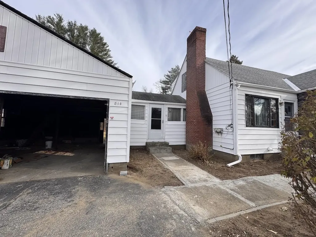 814 Brattleboro Road Hinsdale NH 03451