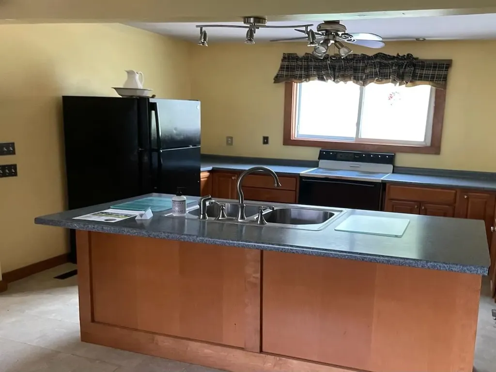 814 Brattleboro Road Hinsdale NH 03451