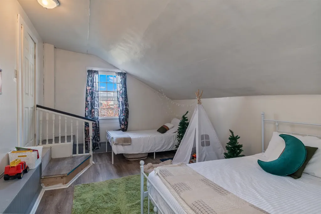 7137 Us Route 4 Bridgewater VT 05034