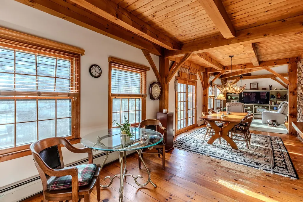 1098 West Sandgate Road Sandgate VT 05250
