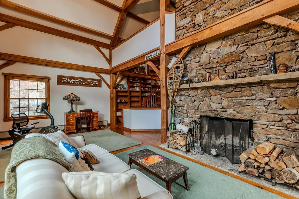 1098 West Sandgate Road Sandgate VT 05250