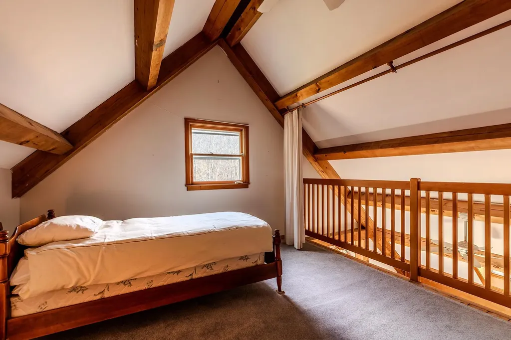 1098 West Sandgate Road Sandgate VT 05250