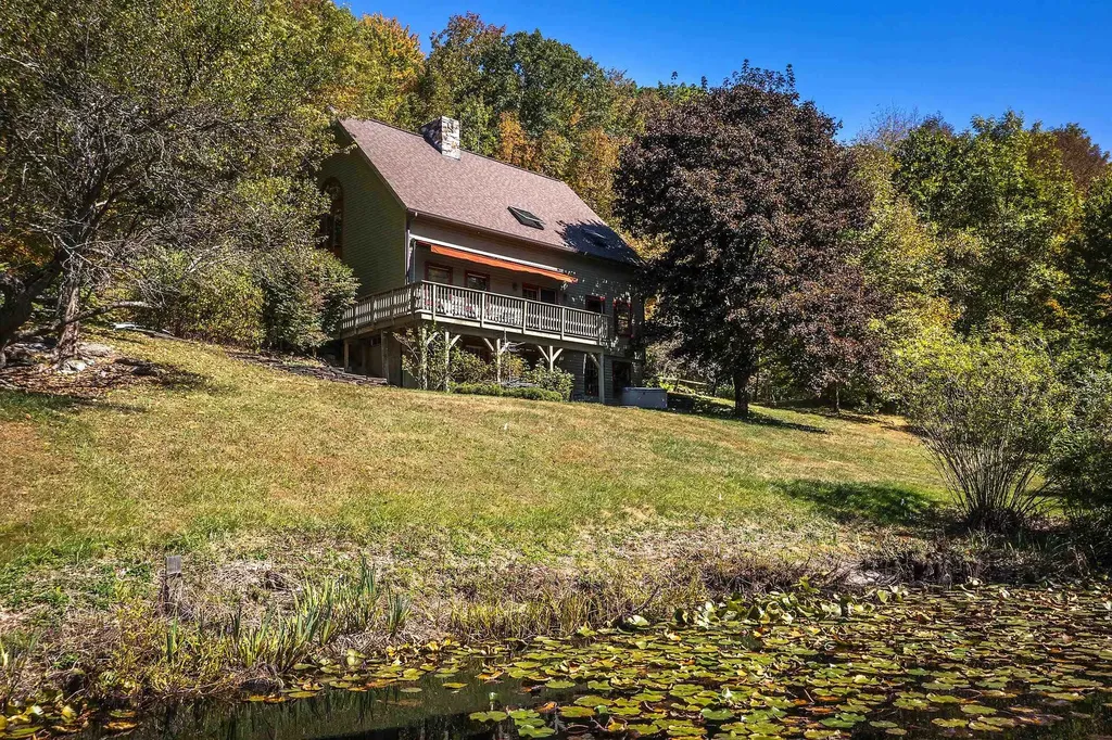 1098 West Sandgate Road Sandgate VT 05250