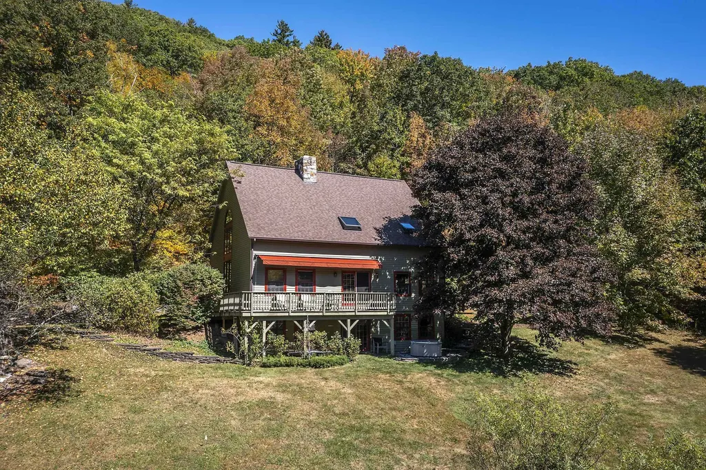 1098 West Sandgate Road Sandgate VT 05250