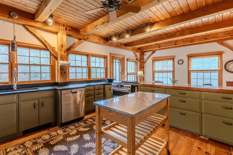 1098 West Sandgate Road Sandgate VT 05250