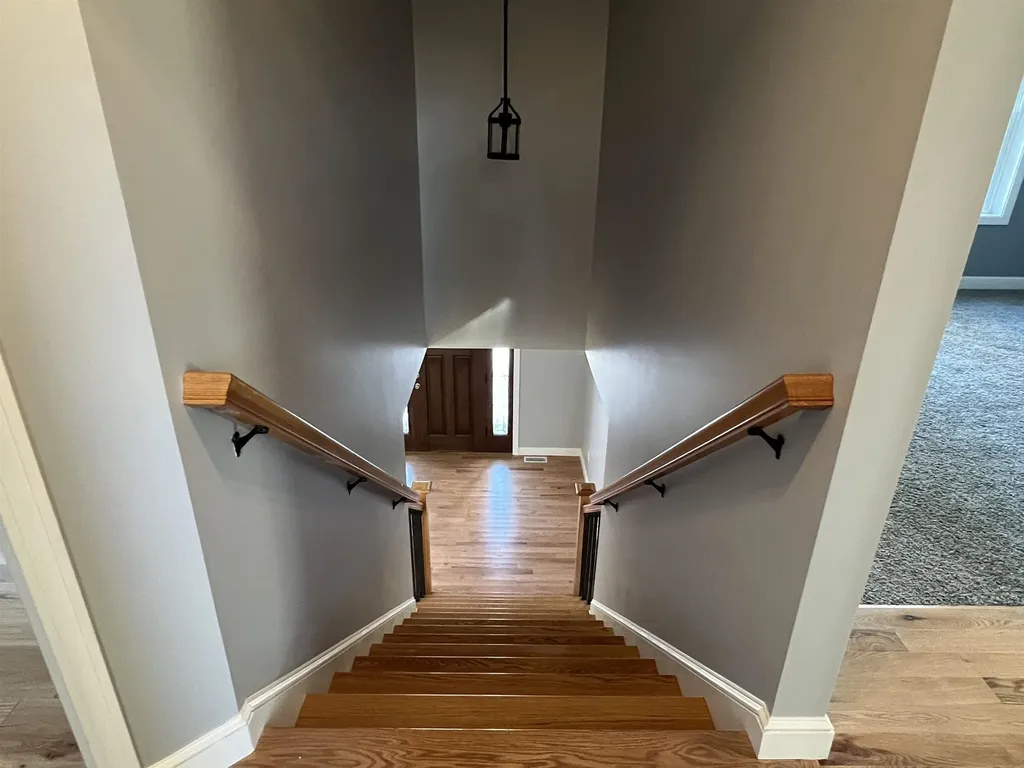 47 Long Hill Road Raymond NH 03077