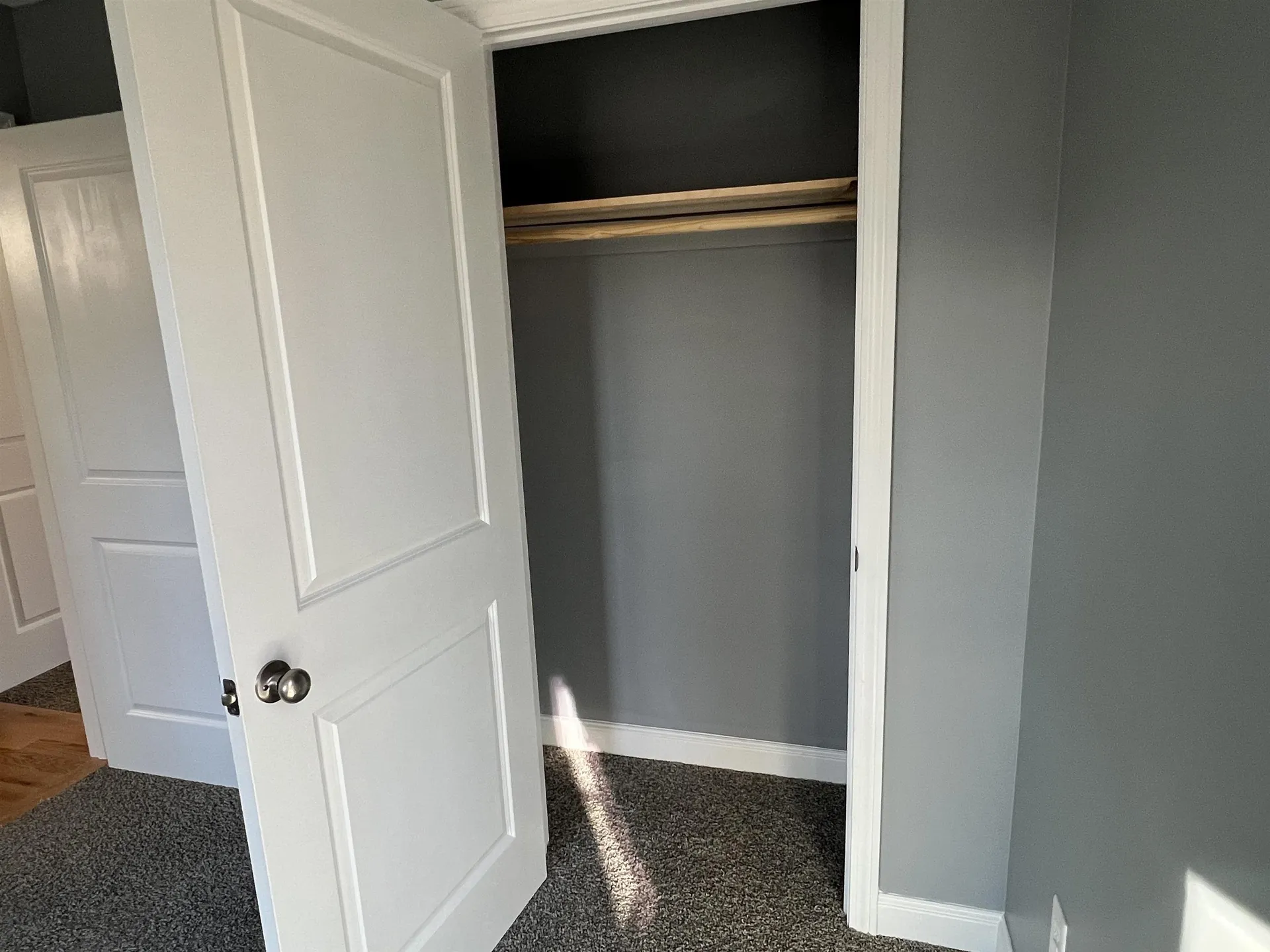 47 Long Hill Road Raymond NH 03077