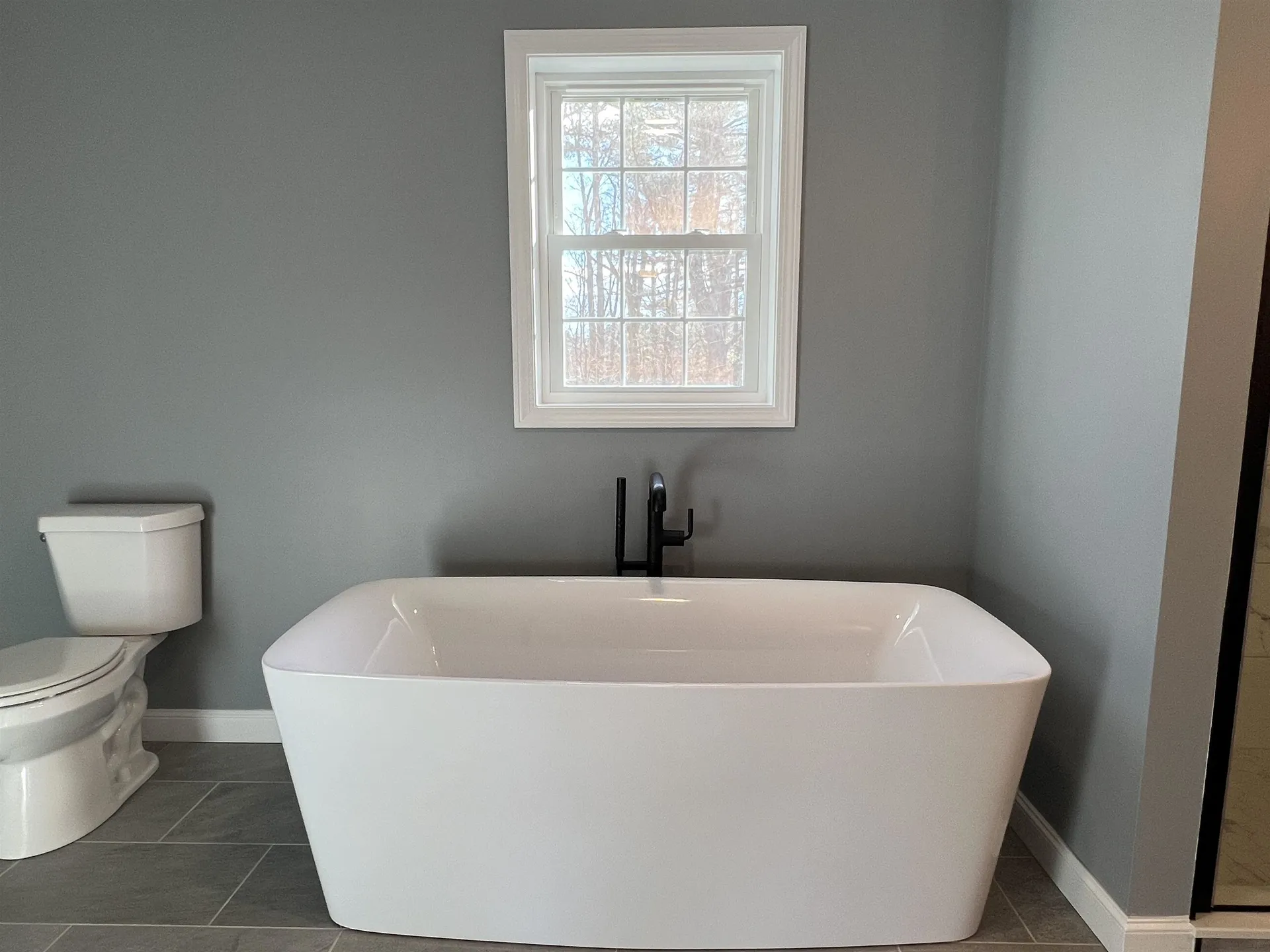 47 Long Hill Road Raymond NH 03077