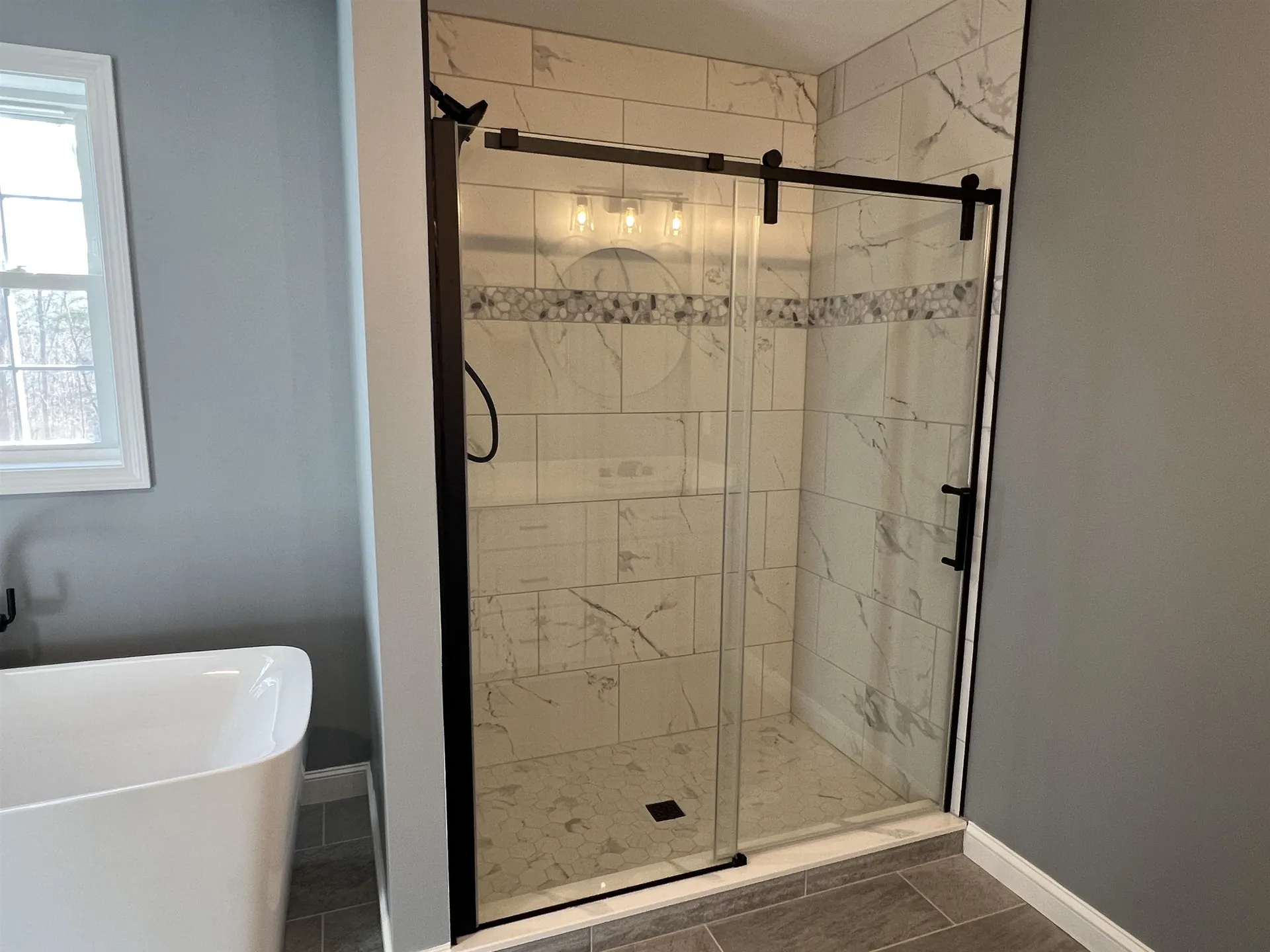 47 Long Hill Road Raymond NH 03077