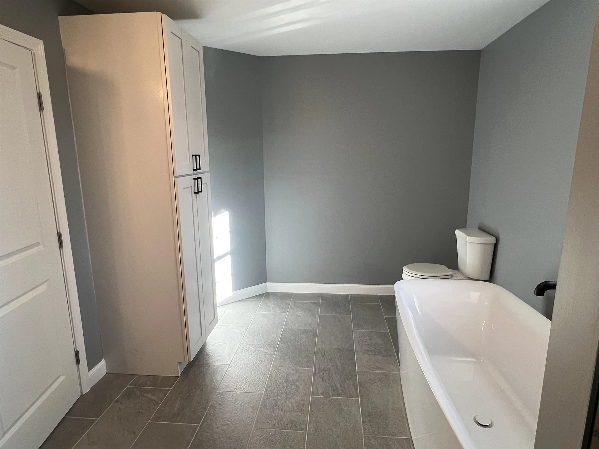 47 Long Hill Road Raymond NH 03077