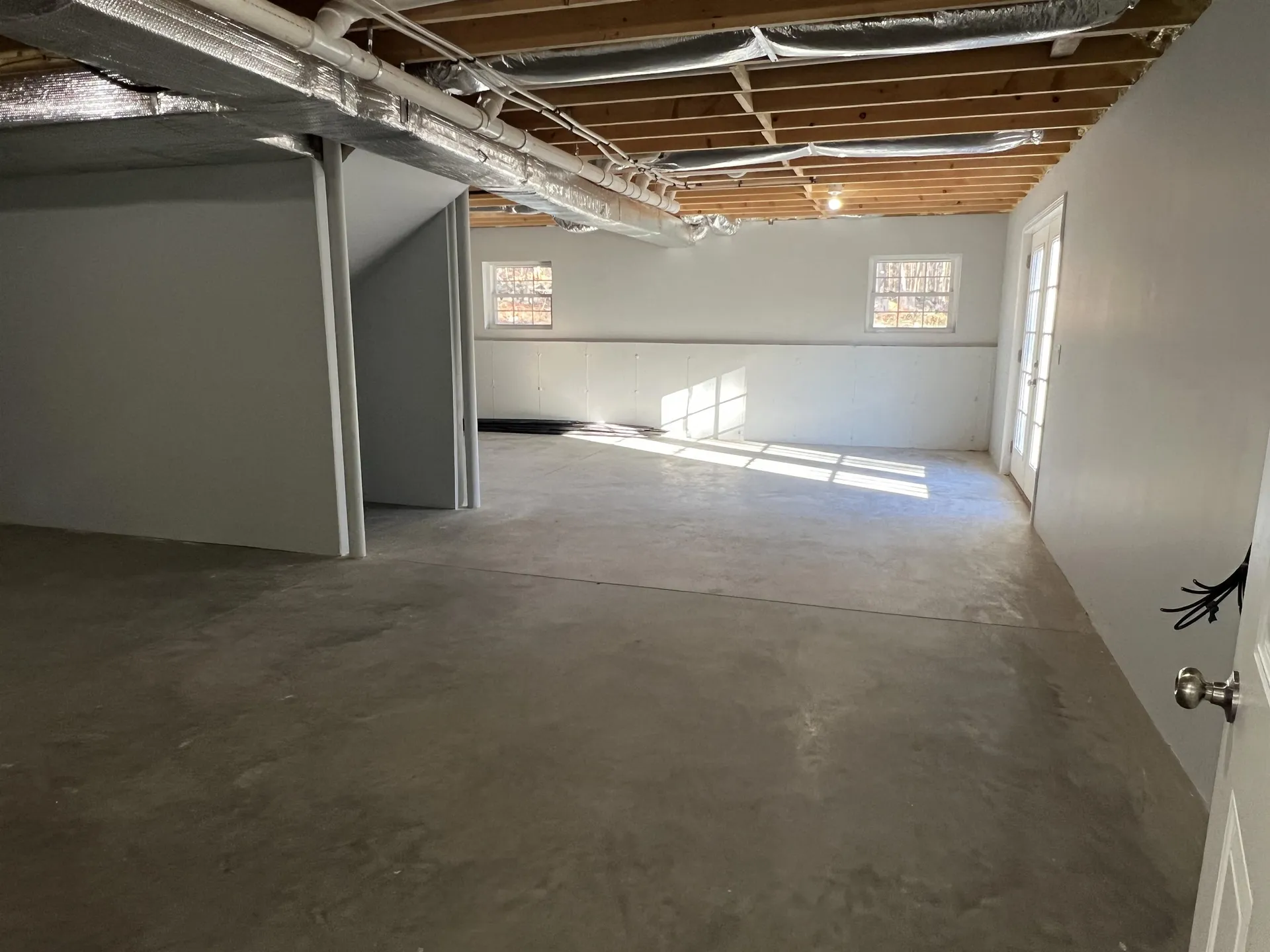 47 Long Hill Road Raymond NH 03077