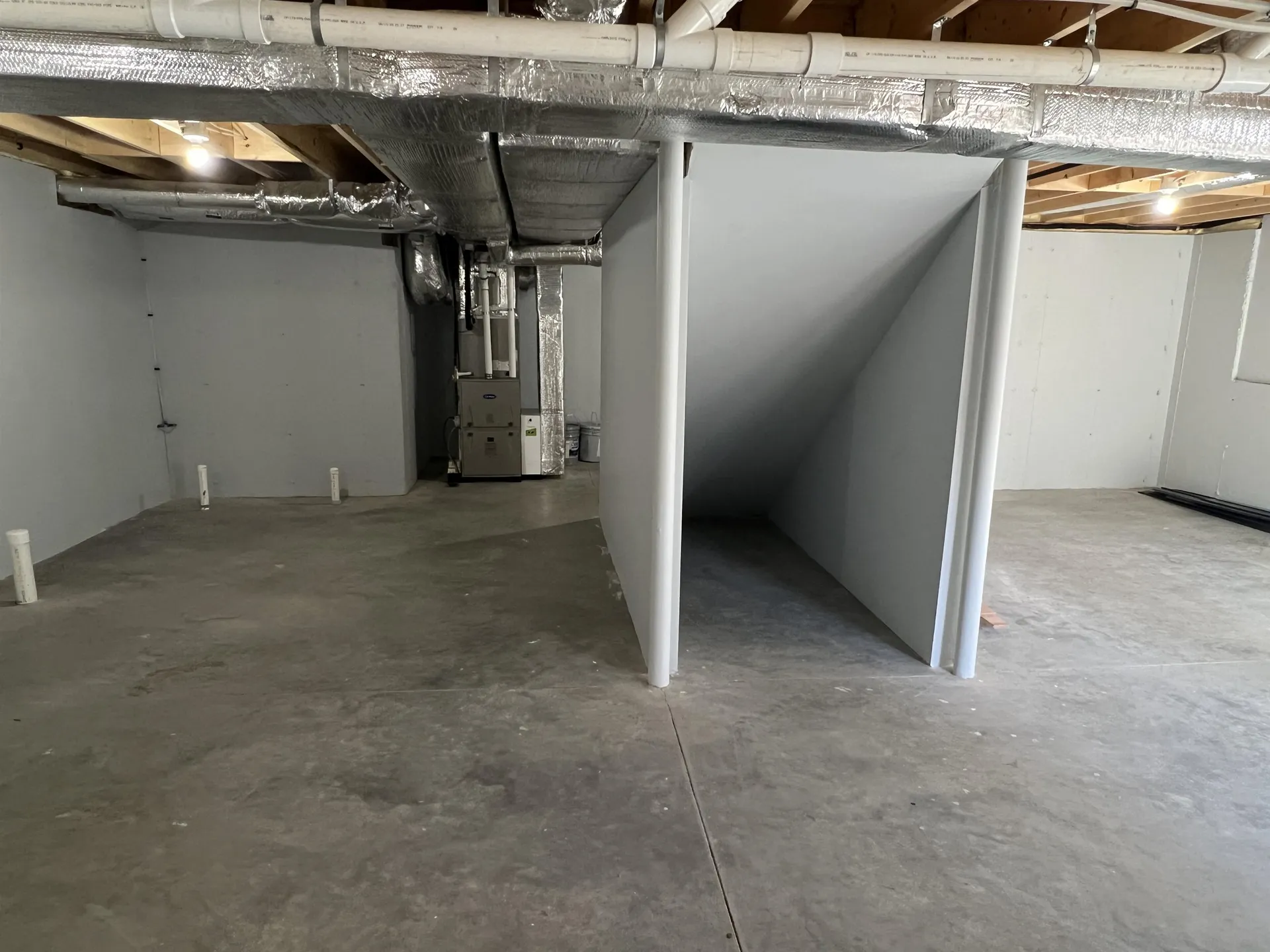 47 Long Hill Road Raymond NH 03077