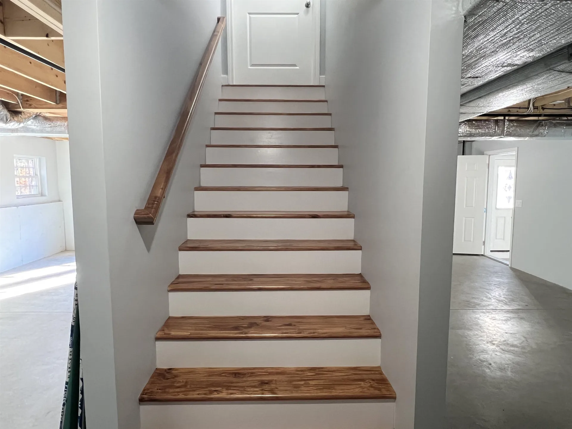 47 Long Hill Road Raymond NH 03077