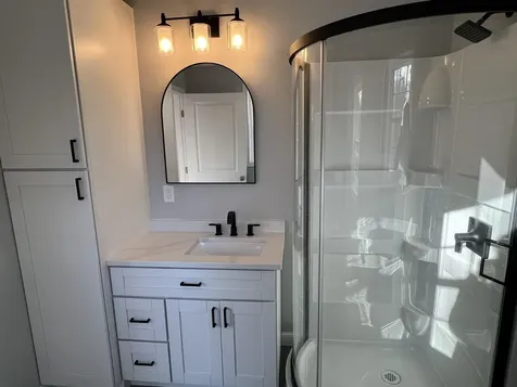 47 Long Hill Road Raymond NH 03077