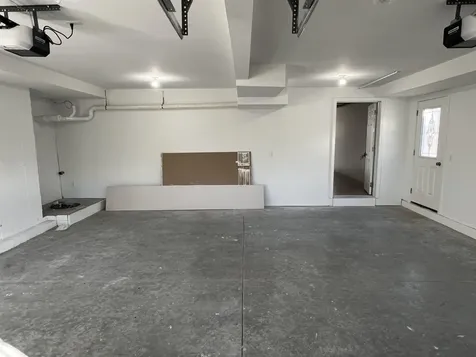 47 Long Hill Road Raymond NH 03077