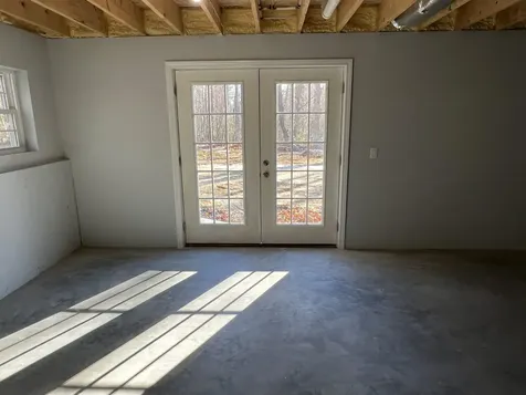 47 Long Hill Road Raymond NH 03077