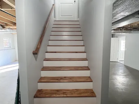 47 Long Hill Road Raymond NH 03077