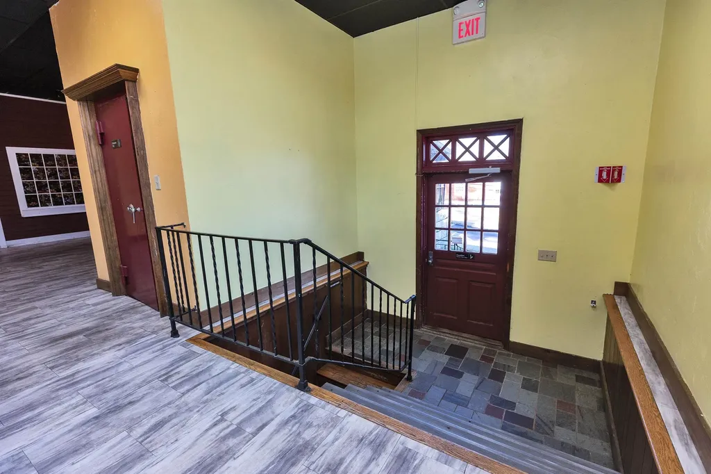 43 Grove Street Peterborough NH 03458