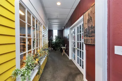 43 Grove Street Peterborough NH 03458