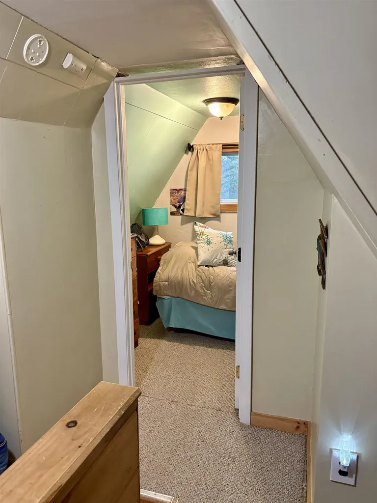 11 Red Sleigh Road Campton NH 03223