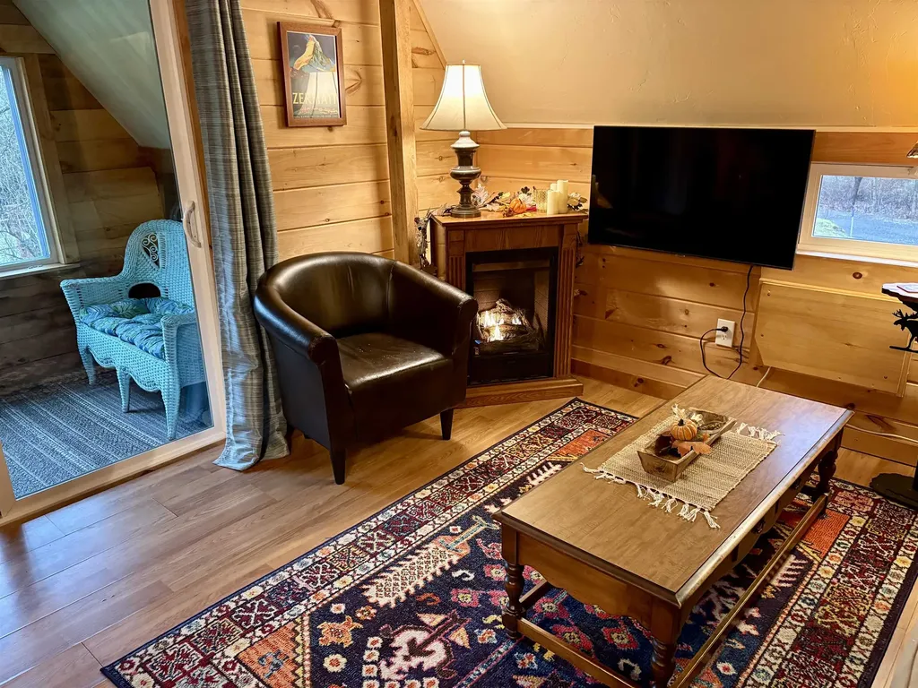 11 Red Sleigh Road Campton NH 03223