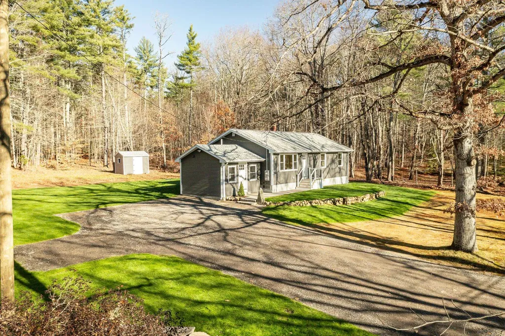 407 Blackwater Road Dover NH 03820