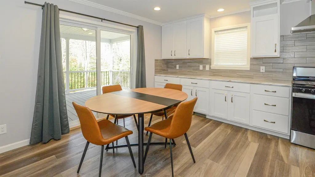 1440 East Conway Road Conway NH 03813