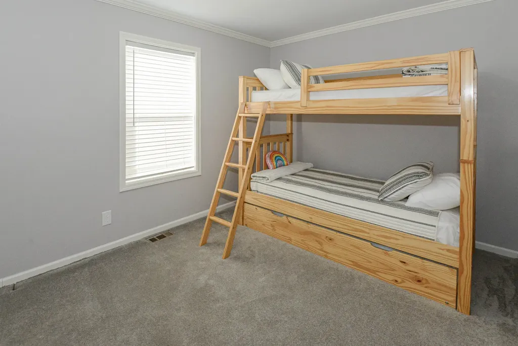 1440 East Conway Road Conway NH 03813