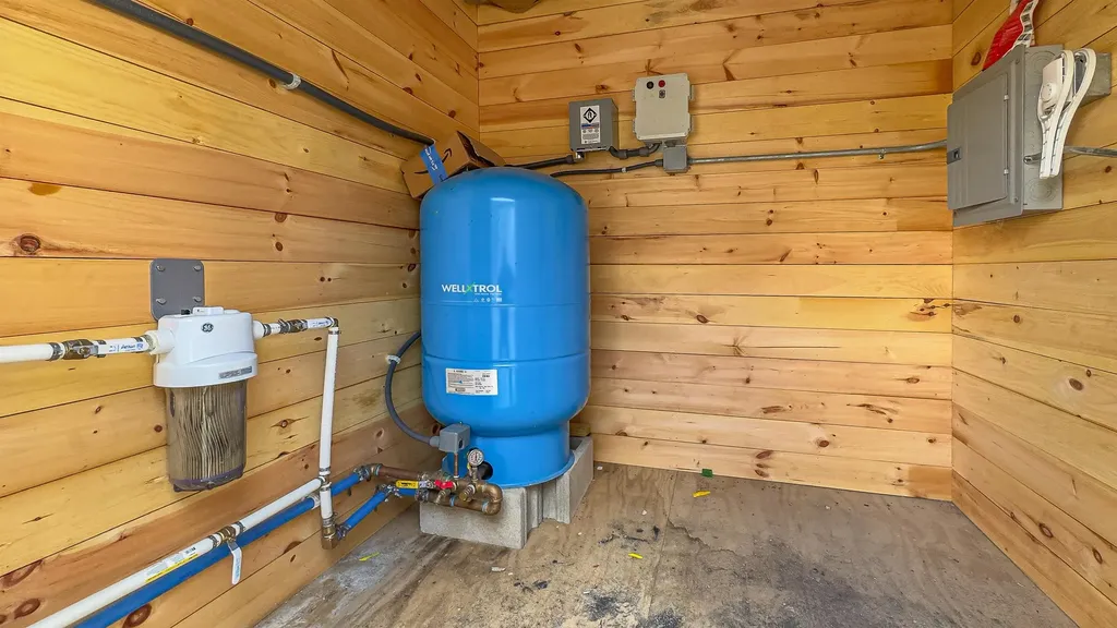 1440 East Conway Road Conway NH 03813