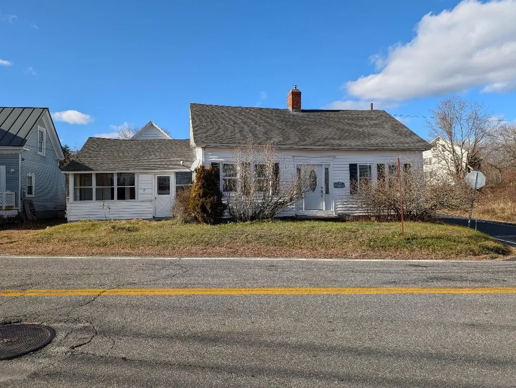 21 Concord Hill Road Pittsfield NH 03263