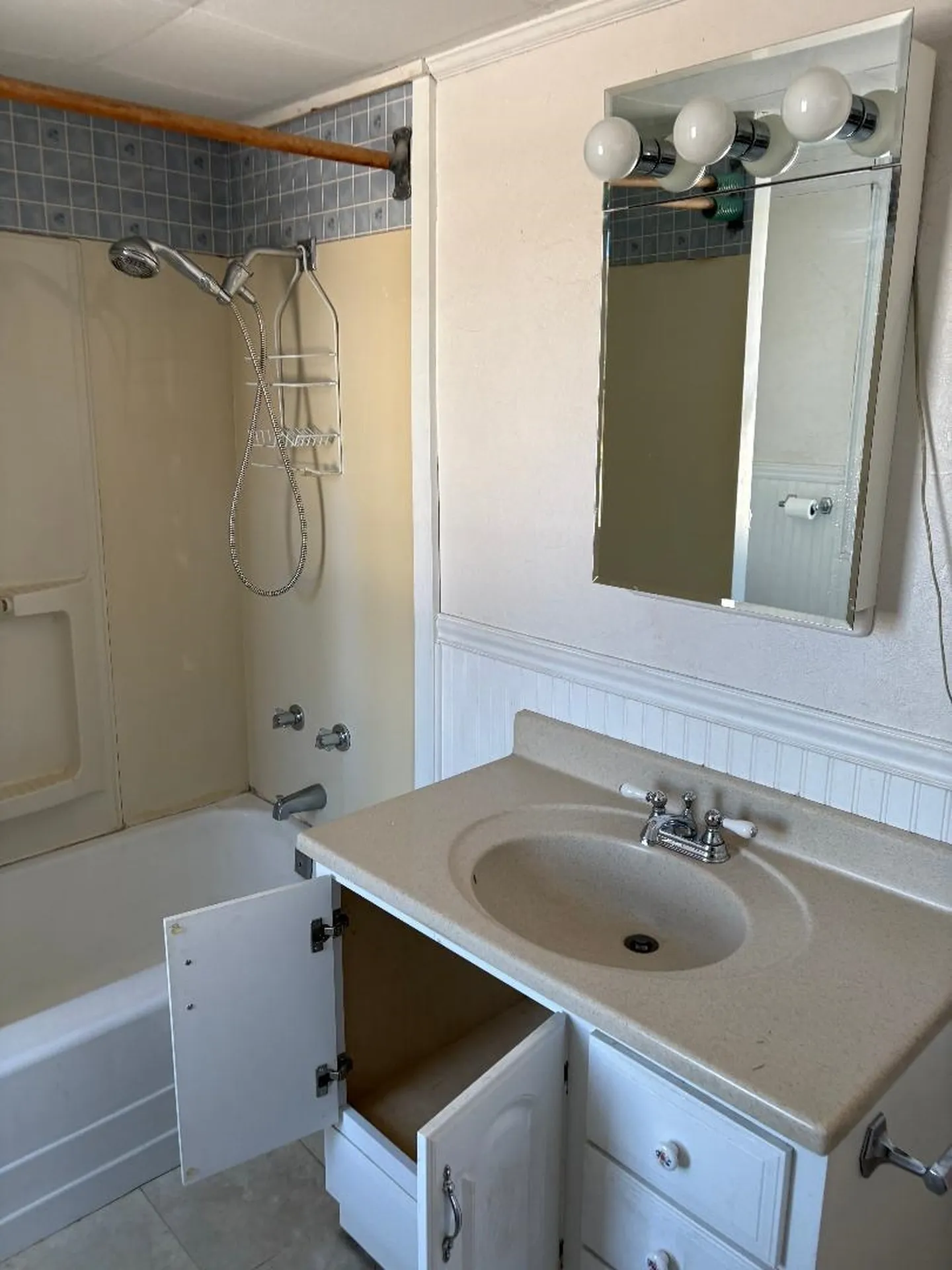 21 Concord Hill Road Pittsfield NH 03263