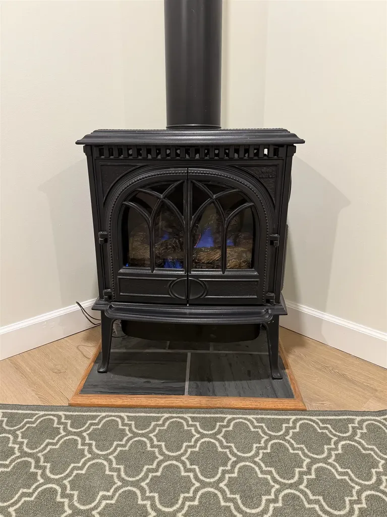 4 Woodbridge Lane Middlebury VT 05753