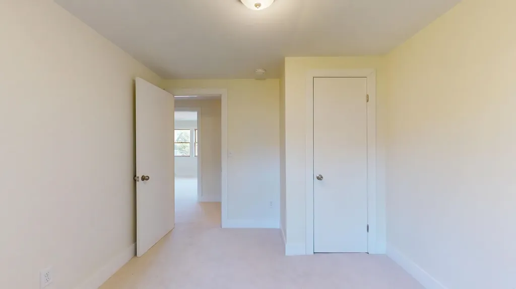 4 Woodbridge Lane Middlebury VT 05753
