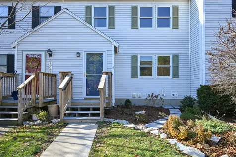 4 Woodbridge Lane Middlebury VT 05753