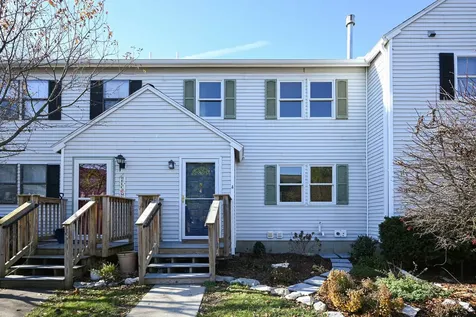 4 Woodbridge Lane Middlebury VT 05753