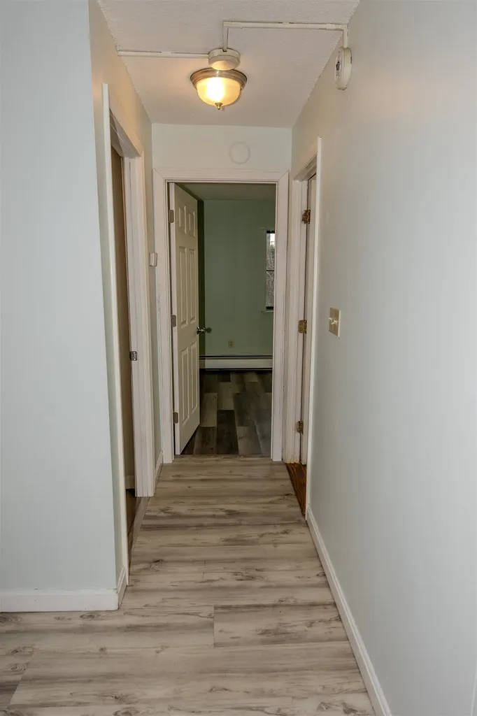 126 Mammoth Road Hooksett NH 03106